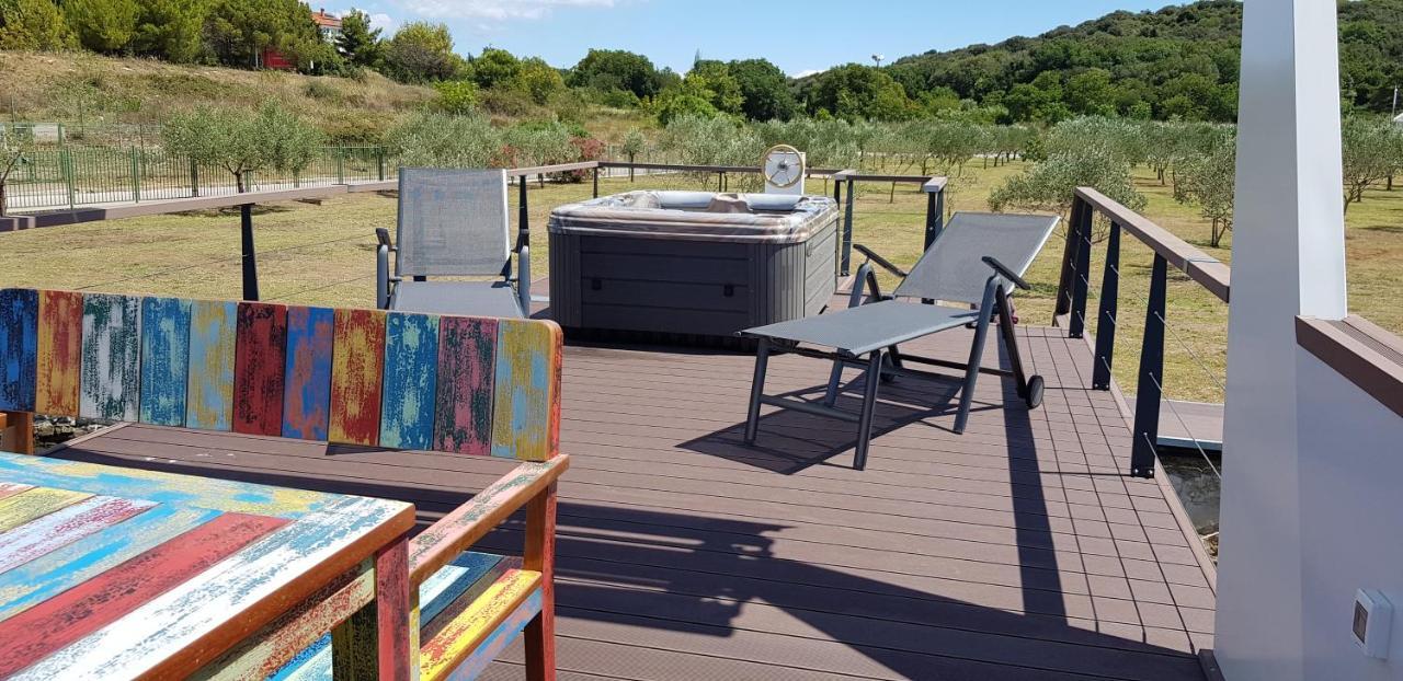 Villa House Boat - Floating House Astrid Pula Exterior foto
